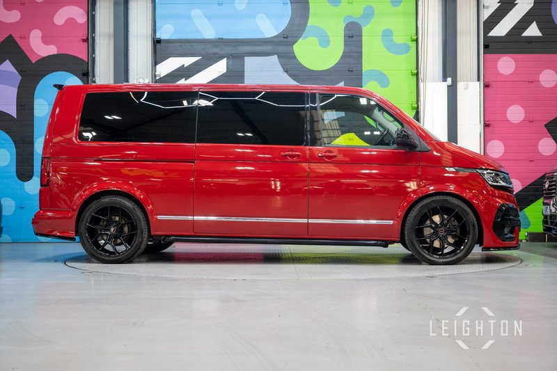 Volkswagen Transporter Shuttle 2.0 BiTDI 199ps Diesel Auto 8 Seater LWB - U5420