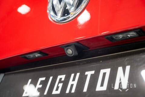 Volkswagen Transporter Shuttle 2.0 BiTDI 199ps Diesel Auto 8 Seater LWB - U5420