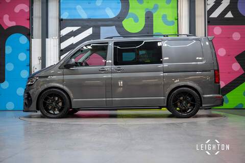 Volkswagen Transporter 2.0 BiTDI T32 Diesel 204ps DSG 4M Kombi SWB - U5443