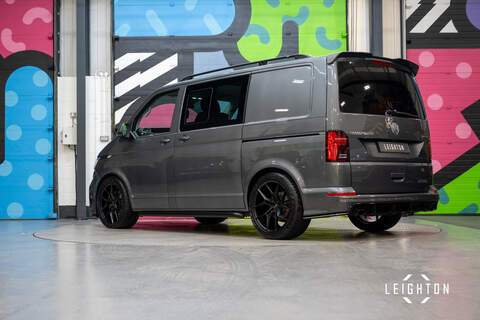 Volkswagen Transporter 2.0 BiTDI T32 Diesel 204ps DSG 4M Kombi SWB - U5443