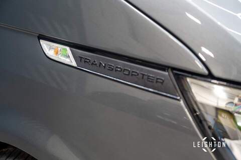 Volkswagen Transporter 2.0 BiTDI T32 Diesel 204ps DSG 4M Kombi SWB - U5443