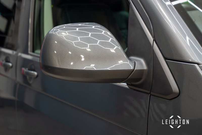 Volkswagen Transporter 2.0 BiTDI T32 Diesel 204ps DSG 4M Kombi SWB - U5443