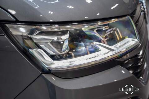 Volkswagen Transporter 2.0 BiTDI T32 Diesel 204ps DSG 4M Kombi SWB - U5443