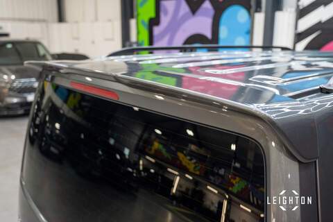 Volkswagen Transporter 2.0 BiTDI T32 Diesel 204ps DSG 4M Kombi SWB - U5443