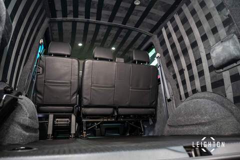 Volkswagen Transporter 2.0 BiTDI T32 Diesel 204ps DSG 4M Kombi SWB - U5443