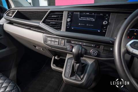 Volkswagen Transporter 2.0 BiTDI T32 Diesel 204ps DSG 4M Kombi SWB - U5443