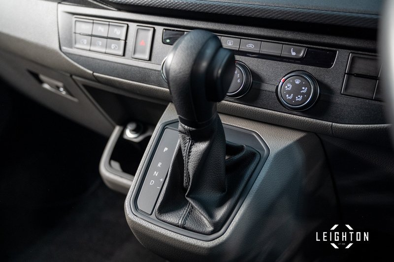 Volkswagen Transporter 2.0 BiTDI T32 Diesel 204ps DSG 4M Kombi SWB - U5443