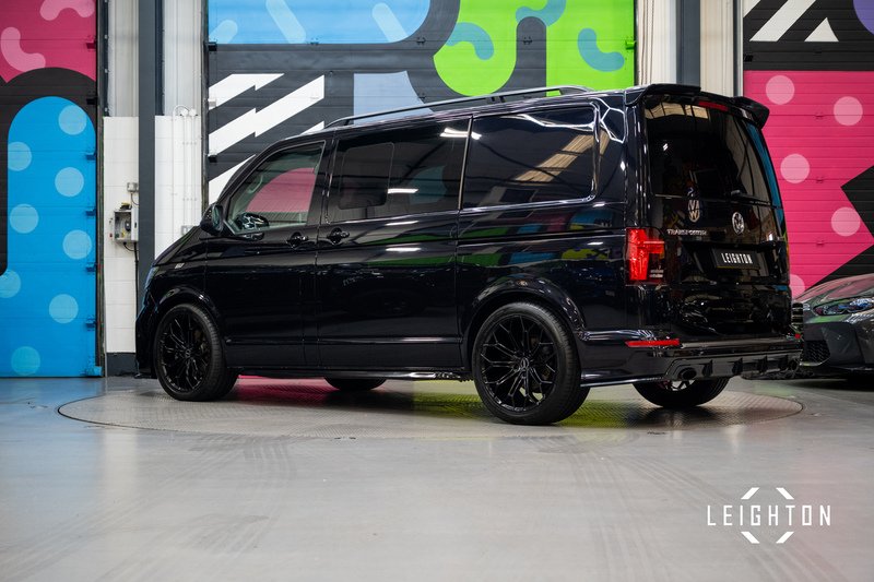 Volkswagen Transporter 2.0 T32 BiTDi Diesel 204ps 4M Auto Kombi SWB - U5550