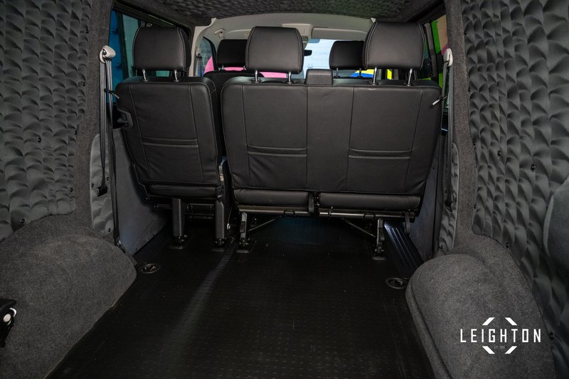 Volkswagen Transporter 2.0 T32 BiTDi Diesel 204ps 4M Auto Kombi SWB - U5550