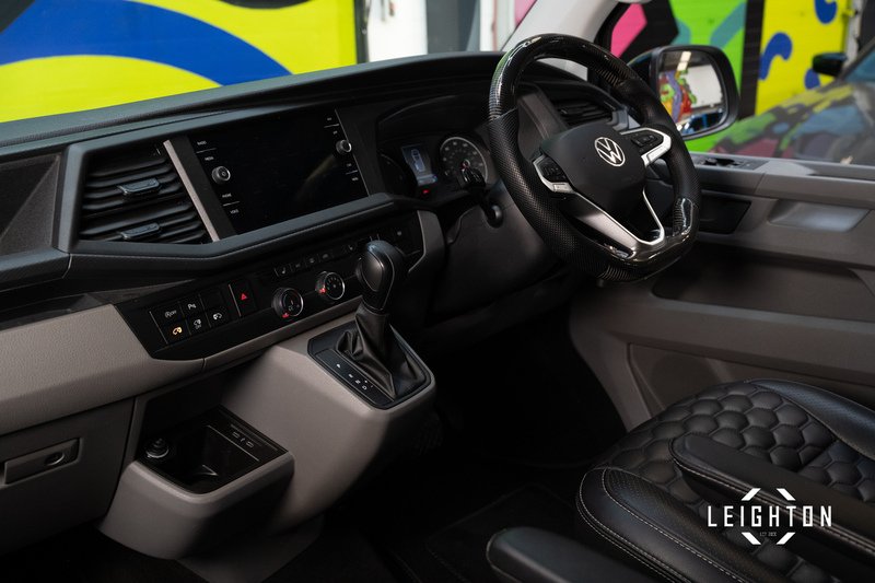 Volkswagen Transporter 2.0 T32 BiTDi Diesel 204ps 4M Auto Kombi SWB - U5550