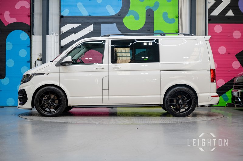 Volkswagen Transporter 2.0 T32 TDi Diesel 150ps Manual Kombi SWB - U5815