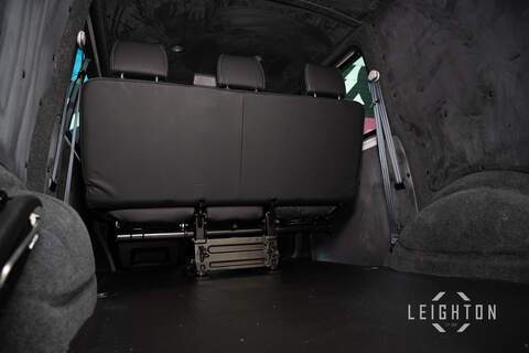 Volkswagen Transporter 2.0 T32 TDi Diesel 150ps Manual Kombi SWB - U5815