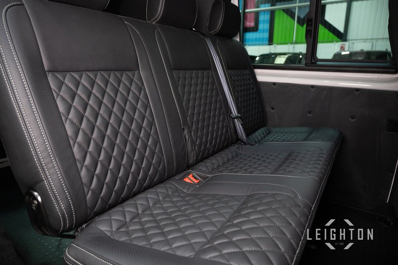 Volkswagen Transporter 2.0 T32 TDi Diesel 150ps Manual Kombi SWB - U5815