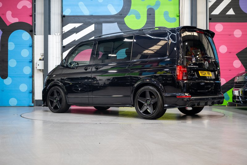 Volkswagen Transporter 2.0 T32 BITDi Diesel 204ps Auto Kombi SWB - U5816