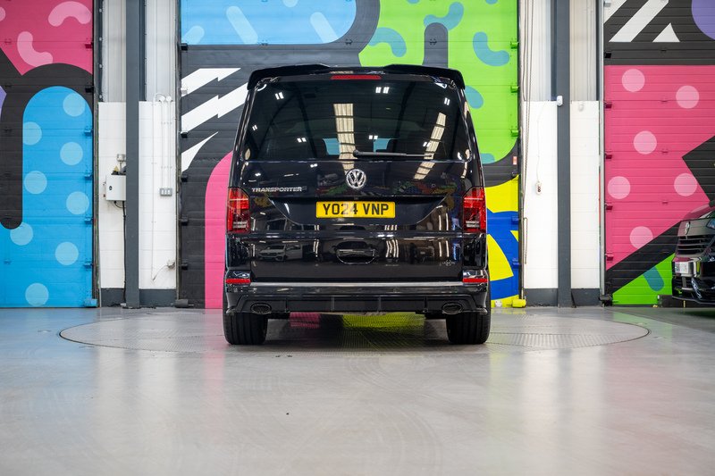 Volkswagen Transporter 2.0 T32 BITDi Diesel 204ps Auto Kombi SWB - U5816