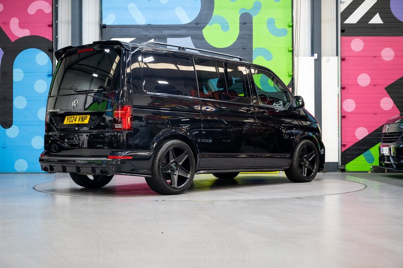 Volkswagen Transporter 2.0 T32 BITDi Diesel 204ps Auto Kombi SWB - U5816