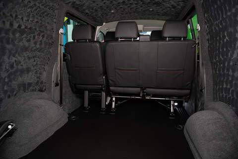 Volkswagen Transporter 2.0 T32 BITDi Diesel 204ps Auto Kombi SWB - U5816