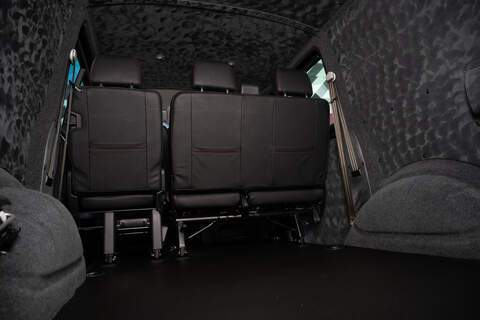 Volkswagen Transporter 2.0 T32 BITDi Diesel 204ps Auto Kombi SWB - U5816