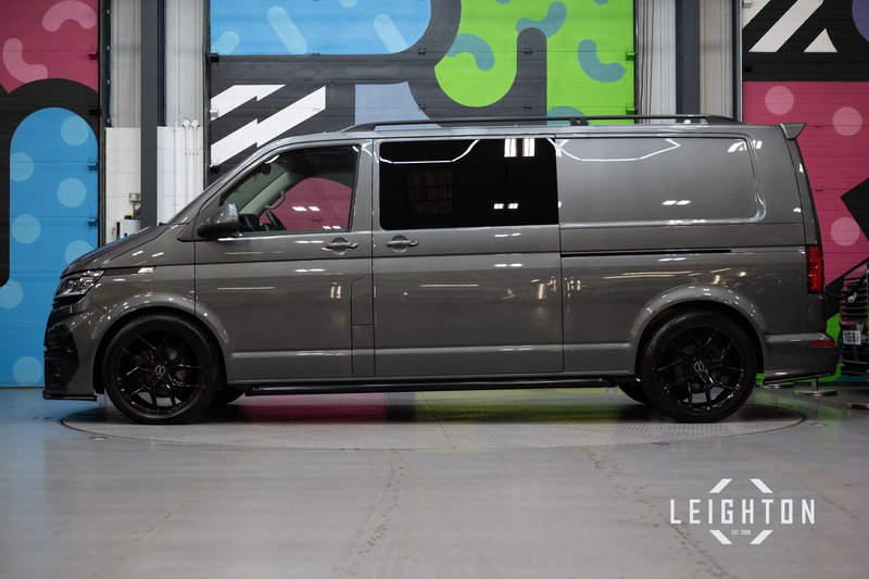 Volkswagen Transporter 2.0 T28 150ps Diesel Auto Kombi LWB - U5821