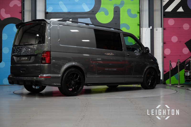 Volkswagen Transporter 2.0 T28 150ps Diesel Auto Kombi LWB - U5821