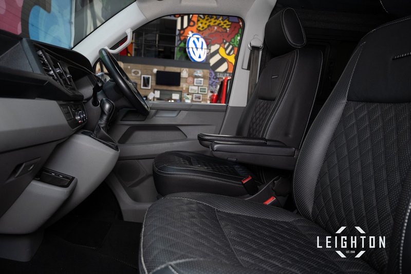 Volkswagen Transporter 2.0 T28 150ps Diesel Auto Kombi LWB - U5821