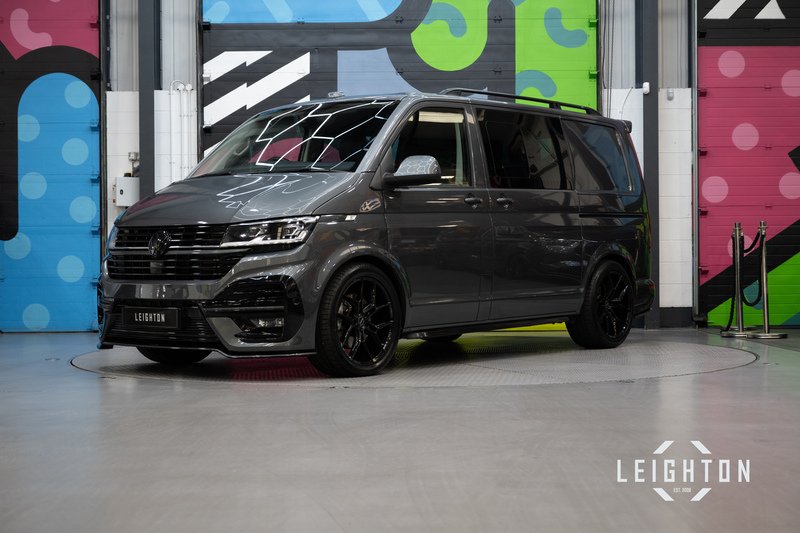 Volkswagen Transporter 2.0 T32 150ps Diesel Auto Kombi SWB - U58240