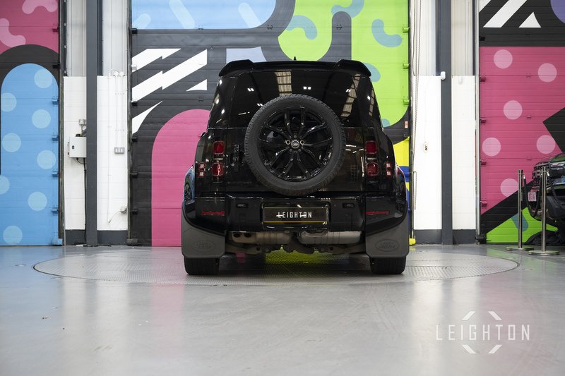 Land Rover Defender 110 D350 MHEV X-Dynamic HSE - U58241