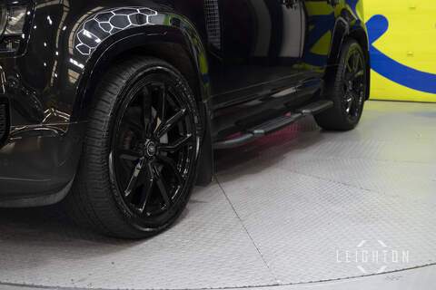 Land Rover Defender 110 D350 MHEV X-Dynamic HSE - U58241