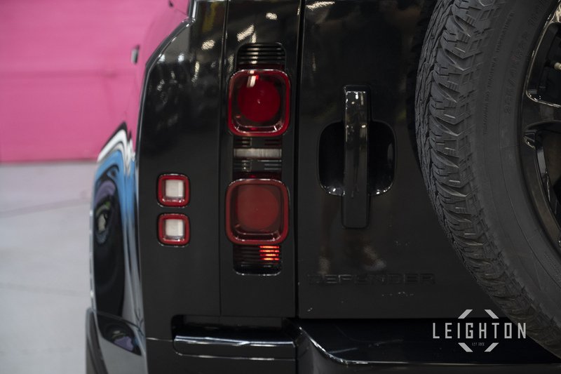 Land Rover Defender 110 D350 MHEV X-Dynamic HSE - U58241