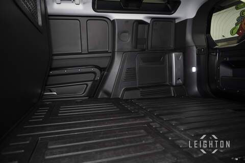 Land Rover Defender 110 D350 MHEV X-Dynamic HSE - U58241