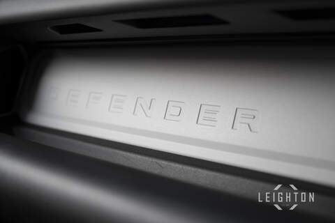 Land Rover Defender 110 D350 MHEV X-Dynamic HSE - U58241
