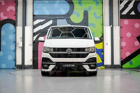 Volkswagen Transporter 2.0 T28 Diesel 150PS DSG Kombi Van LWB - U2495