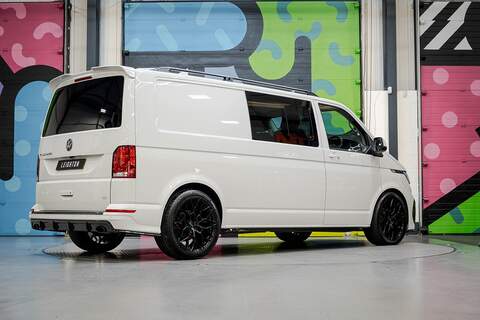 Volkswagen Transporter 2.0 T28 Diesel 150PS DSG Kombi Van LWB - U2495