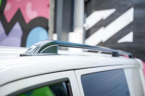 Volkswagen Transporter 2.0 T28 Diesel 150PS DSG Kombi Van LWB - U2495