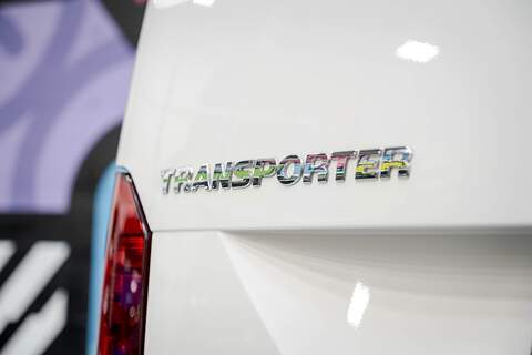Volkswagen Transporter 2.0 T28 Diesel 150PS DSG Kombi Van LWB - U2495