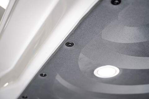 Volkswagen Transporter 2.0 T28 Diesel 150PS DSG Kombi Van LWB - U2495