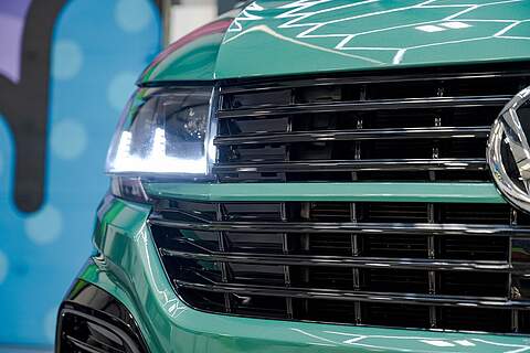 Volkswagen Transporter T6.1 T28 LWB 2.0TDI 150PS HIGHLINE KOMBI LV-R PACK - U5859