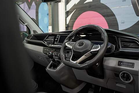 Volkswagen Transporter T6.1 T28 LWB 2.0TDI 150PS HIGHLINE KOMBI LV-R PACK - U5859