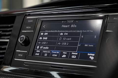 Volkswagen Transporter T6.1 T28 LWB 2.0TDI 150PS HIGHLINE KOMBI LV-R PACK - U5859