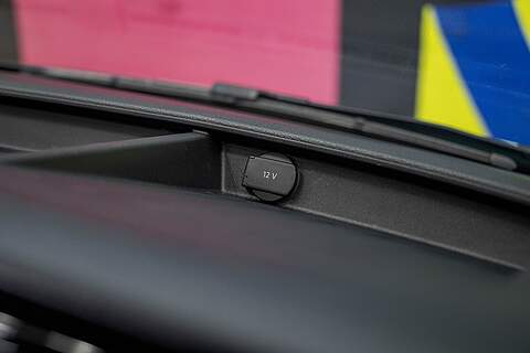 Volkswagen Transporter T6.1 T28 LWB 2.0TDI 150PS HIGHLINE KOMBI LV-R PACK - U5859