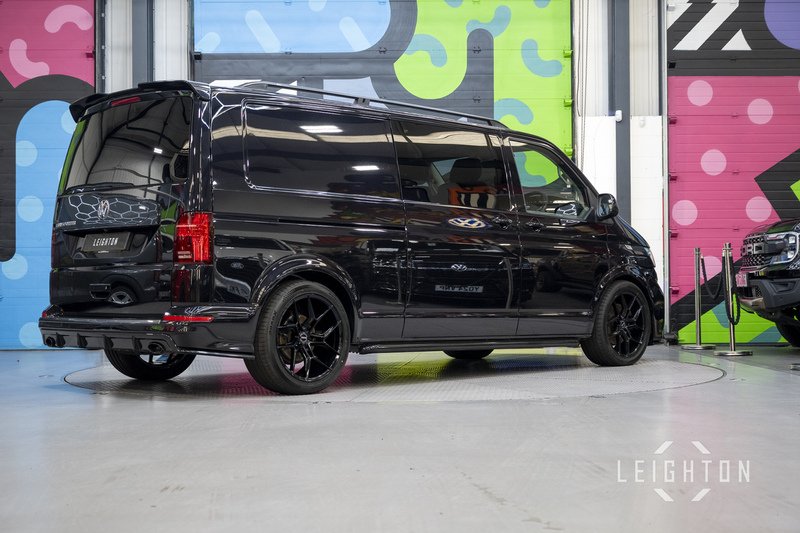 Volkswagen Transporter 2.0 T32 150ps Diesel Auto Kombi LWB - U5912