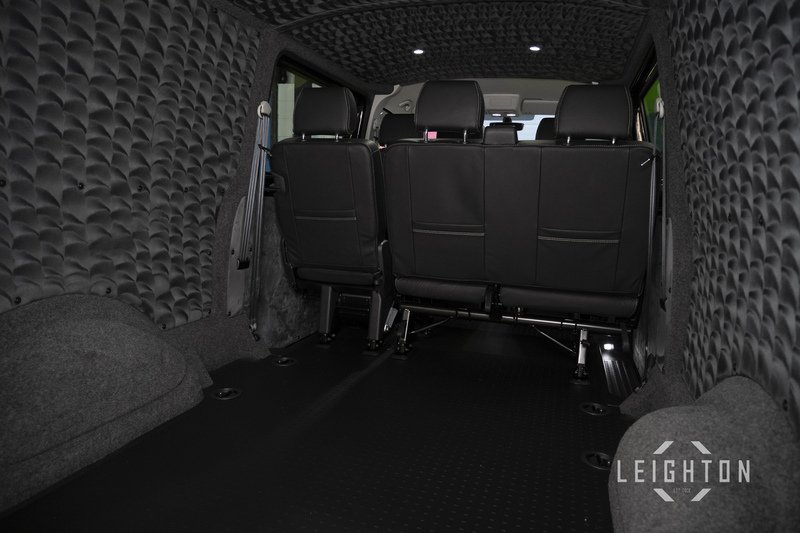 Volkswagen Transporter 2.0 T32 150ps Diesel Auto Kombi LWB - U5912