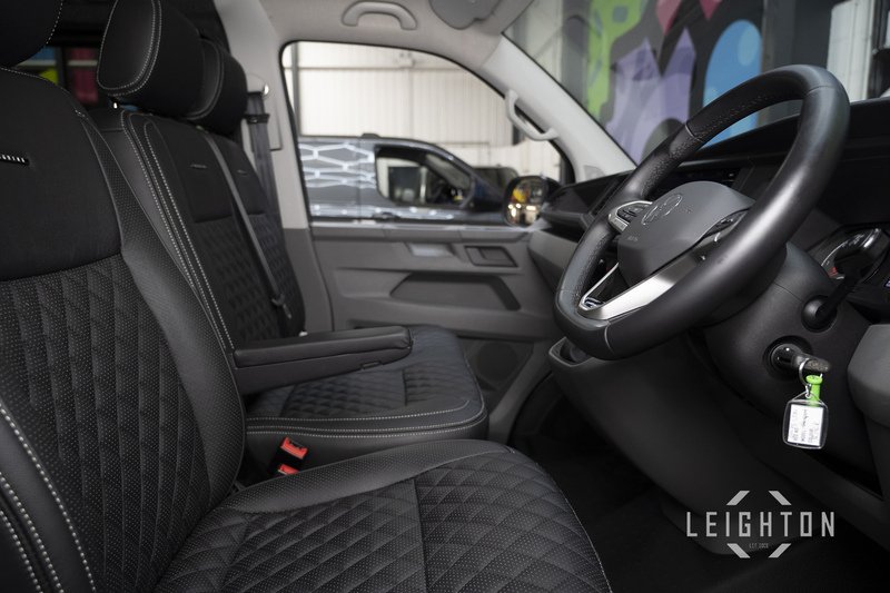 Volkswagen Transporter 2.0 T32 150ps Diesel Auto Kombi LWB - U5912