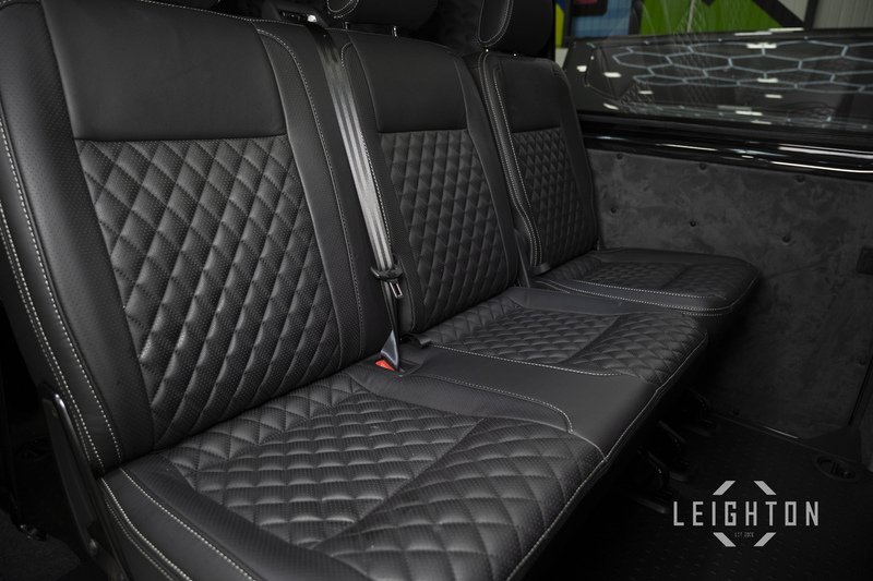 Volkswagen Transporter 2.0 T32 150ps Diesel Auto Kombi LWB - U5912