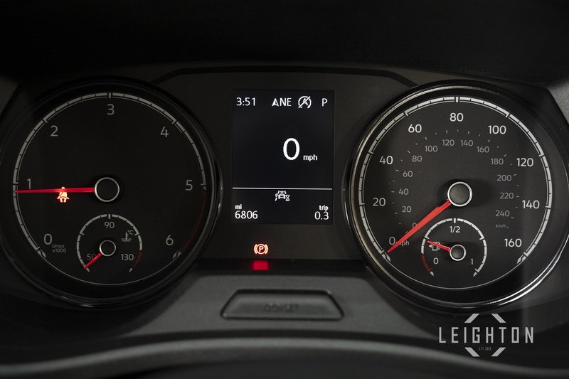 Volkswagen Transporter 2.0 T32 150ps Diesel Auto Kombi LWB - U5912