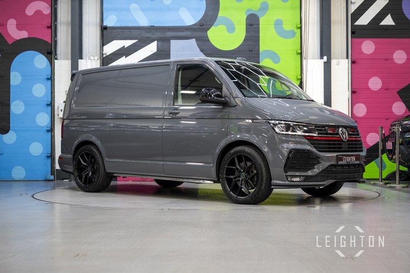 Volkswagen Transporter BiTDI T32 204ps Auto Diesel Panel Van SWB - U5918
