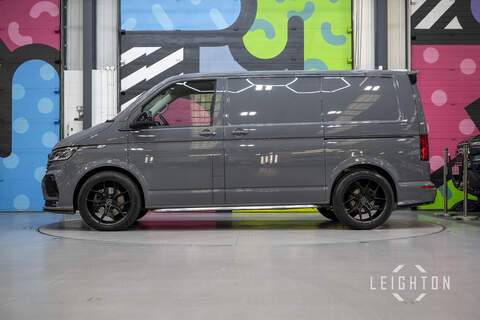 Volkswagen Transporter BiTDI T32 204ps Auto Diesel Panel Van SWB - U5918