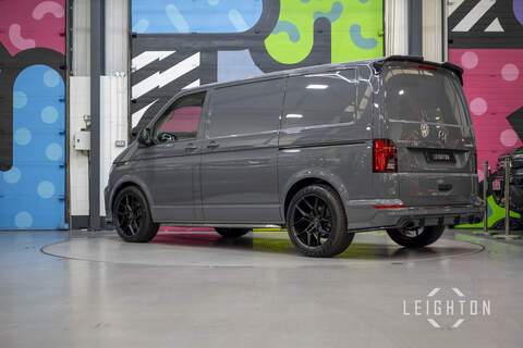 Volkswagen Transporter BiTDI T32 204ps Auto Diesel Panel Van SWB - U5918