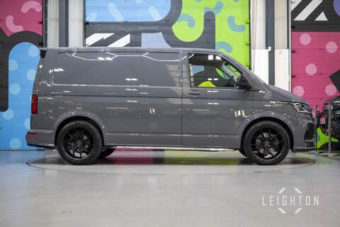Volkswagen Transporter BiTDI T32 204ps Auto Diesel Panel Van SWB - U5918