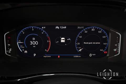 Volkswagen Transporter BiTDI T32 204ps Auto Diesel Panel Van SWB - U5918